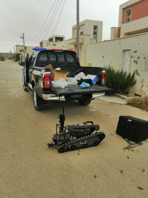 A Digital Vanguard during EOD clearance in Ain Zarah. (Libyan Ministry of Interior)