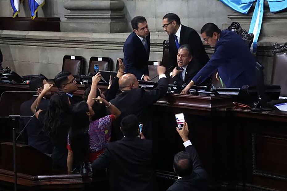 Inauguration of Guatemalas new president culminates a period of high tension and uncertainty