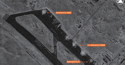 Umbra satellite imagery showing military aircraft at Olenegorsk airbase