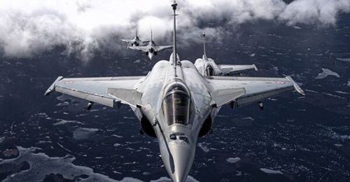 A file photo of a French Air and Space Forces Rafale combat aircraft. The DGA has contracted Dassault to update the aircraft's fire control system to enable its gun to be used for the C-UAS role.