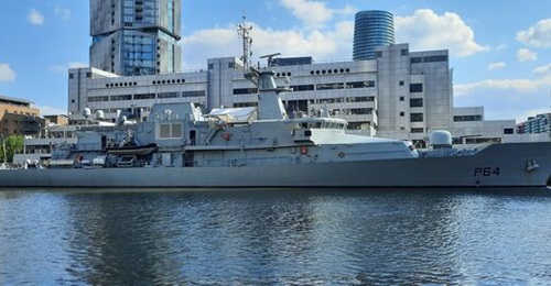 The Irish Naval Service Samuel Beckett-class OPV LÉ George Bernard Shaw. The CAPTAS-1 system to equip the Irish Naval Service's OPVs and may be used on vessels of opportunity.