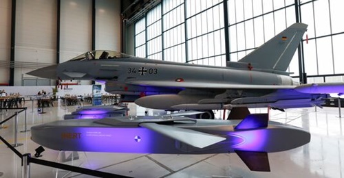 The first of 38 Tranche 4 Project 'Quadriga' Eurofighters for the Luftwaffe and a Taurus cruise missile were showcased during at Airbus' Defence Summit 2026 in Manching, Germany, on 20 May 2026.