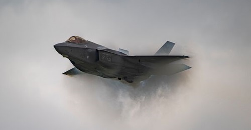 The US Department of Defense describes the Lockheed Martin F-35 Lightning II as a “multirole fighter that combines stealth, sensor fusion and unprecedented situational awareness”.