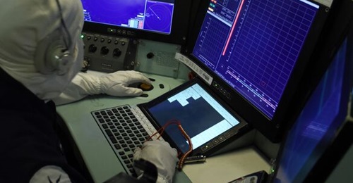 The Outfit UAT(16) radar RESM display on board the Type 45 destroyer HMS Duncan. MEWSIC Increment 1 will deliver a new RESM/EWC2 solution to the Royal Navy surface fleet, including its six Type 45 destroyers.