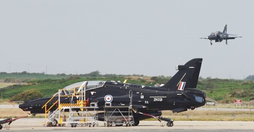 A Hawk T2 coming in to land at RAF Valley on Anglesey. A crash involving the type at the same location on 23 September 2026 has prompted the MoD to temporarily ground its entire fleet of Hawk T1 and Hawk T2 aircraft.