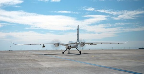 A Baykar Akinci UAV equipped with a Roketsan Sungur short-range air-defence missile.