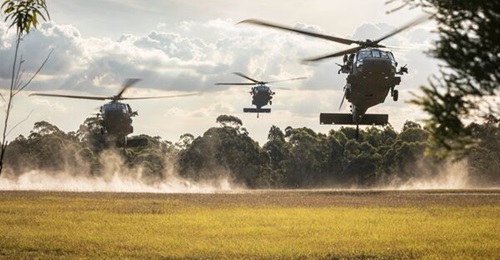 The Australian Army has received 19 UH-60M Black Hawk helicopters. This April 2026 image shows Black Hawks from the 16th Aviation Brigade taking off during integration training in Sydney.