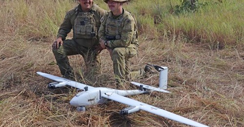 Australian Army soldiers from 3rd Brigade operate a Quantum Systems Vector AI 2-in-1 UAV.