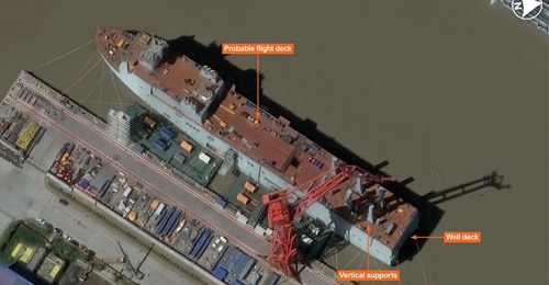 Vantor imagery shows a new vessel at Hudong Changxingdao shipyard in China. The vessel is assessed to potentially support the operation of unmanned submarines.