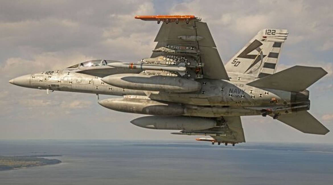The USNconducted the first live fire test of an AARGM-ER from an F/A-18E/F Super Hornet over the sea test range at Naval Air Station Point Mugu, California, on 19 July.