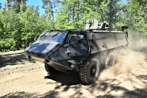 Latvia signed a EUR200 million contract with Patria on 30 August for over 200 6x6 APCs. (Patria)