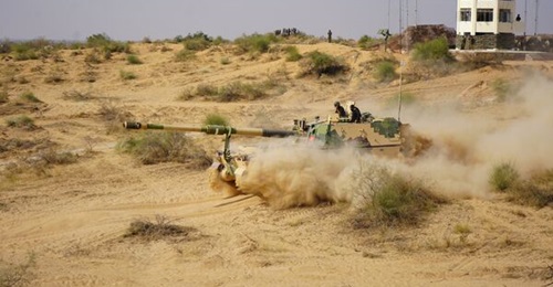 The Indian Army exercised with the K9 Vajra-T self-propelled howitzer along the border with Pakistan.
