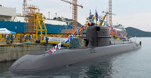 , the RoKN's first KSS-III-class SSK, during its commissioning ceremony on 13 August at DSME's Okpo shipyard on Geoje Island. Yonhap reported on 7 September that the submarine recently conducted its first SLBM underwater ejection tests.