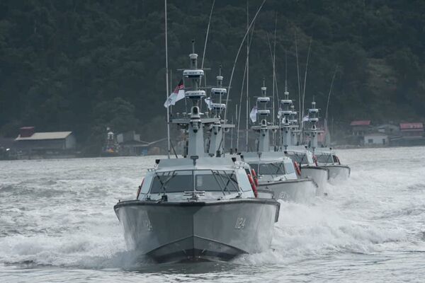 LIMA 2023：马来西亚海军接收额外的快速拦截艇 – Janes