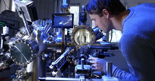 Q-CTRL and Diraq have partnered to develop silicon-based quantum processors under three projects funded by the Australian government and the US Army Research Office. The companies will also explore defence applications of quantum computing technologies...