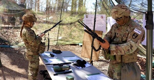 US Army soldiers with 3rd Brigade Combat Team, 101st Airborne Division conduct qualification exercises on AN/PRC 163 tactical radios at Fort Campbell, Kentucky.