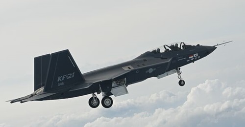 The sixth KF-21 prototype flies in June 2023 with both South Korean and Indonesian flags painted on its nose section. However, the Indonesian flag was missing from the fifth prototype, which is expected to be given to Jakarta. This likely reflected ong...