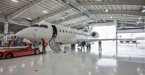The first of three Global 6000 business jets seen in Kansas in November 2022, ahead of its conversion with PEGASUS SIGINT mission systems.