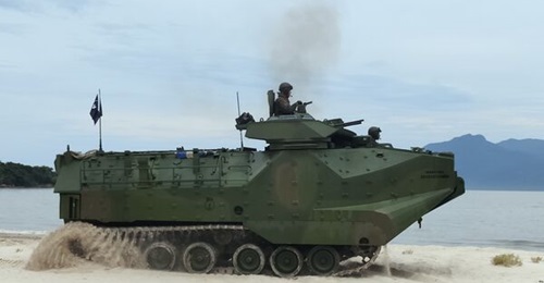 The Brazilian Marine Corps Amphibious Vehicles Battalion received 23 AAV7A1 RAM/RS vehicles between 2017 and 2018 in three different configurations.
