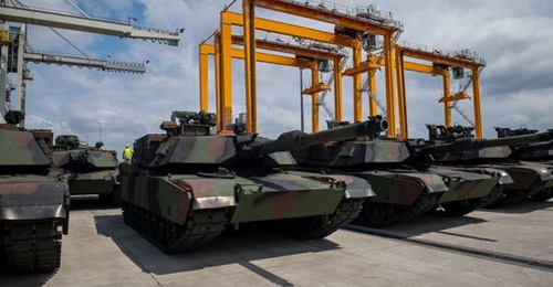 Poland's first company of 14 M1A1 tanks arriving at Szczecin on 28 June 2023.