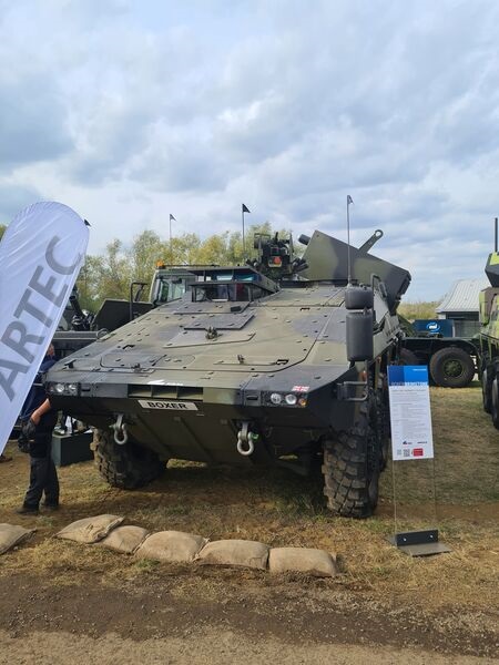 One possible additional UK Boxer variant is the MCCO, the concept demonstrator for which fitted with a launcher for eight Brimstone missiles was displayed at DVD 2022.