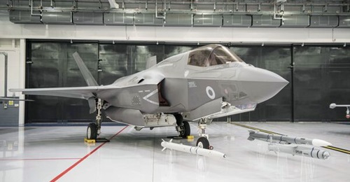 An F-35B with UK-specific ASRAAM, SPEAR 3, and Meteor laid out in front of it. While the ASRAAM is already fielded, the SPEAR 3 and Meteor will not be available until the end of the decade, the government has now said.