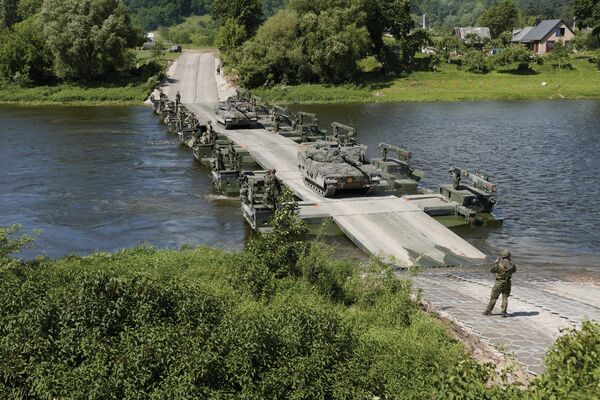 Latvija saņems M3 amfībijas tiltu sistēmas