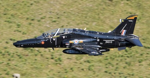 BAE Systems is integrating VRAI's simulation data capture and analysis software in a Hawk trainer simulator. The data will be compared with live Hawk training sorties to improve fast jet training. Pictured is one of the Royal Air Force's Hawk T2 traine...