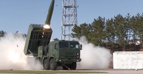 The AA signed a second executive contract with Hanwha on 25 April for 72 K239 Chunmoo MRLs (pictured), several thousands of missiles, and technology transfer.