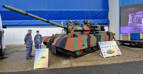 The TR-85 M1R was publicly exhibited for the first time at BSDA in May 2024. Externally, many of the modifications to this variant are hard to spot, with the new laser and radar warning system on the turret corners being the most prominent change.
