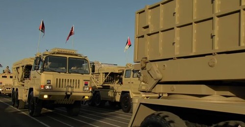 The SR5s in the parade were fitted with pods for 122 mm munitions.