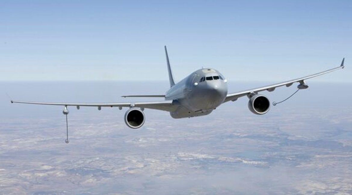 A Royal Australian Air Force KC-30A (A330) MRTT with its refuelling hoses out. Indonesia is also considering this aircraft type for its aerial refuelling requirements.
