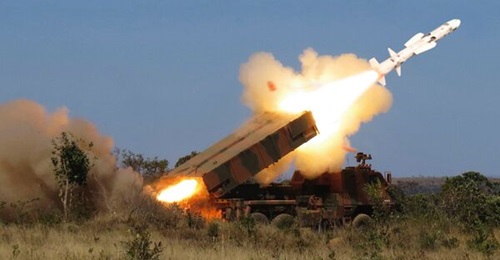 The Brazilian Army has conducted a series of MTC-300 live-fire trials from the AV-LMU 6×6 platform across Brazil.