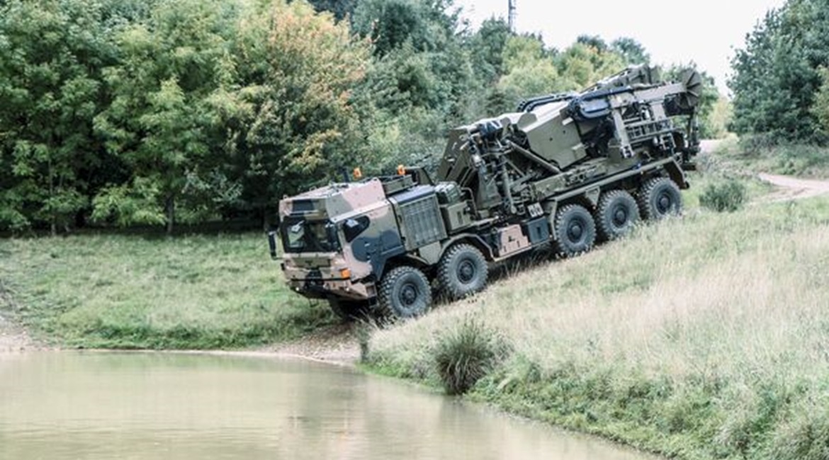 WFEL announced on 23 June that it has been awarded a contract to supply DSB bridging systems (similar to this one based on a RMMV 10×10 truck chassis) to the Philippine Army.