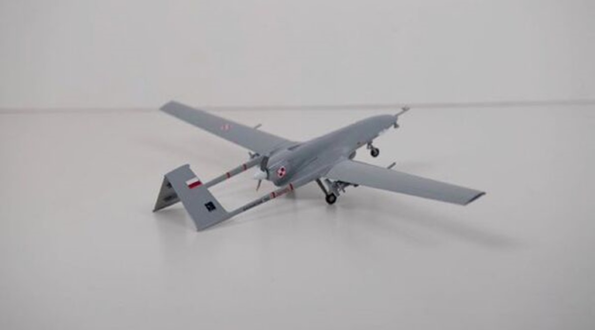 Polish Defence Minister Mariusz Blaszczak signed a contract for 24 Bayraktar TB2 UAVs for the Polish Air Force with Baykar CEO Haluk Bayraktar in Ankara on 24 May (artist's impression of Bayraktar TB2 UAV with Polish Air Force markings).
