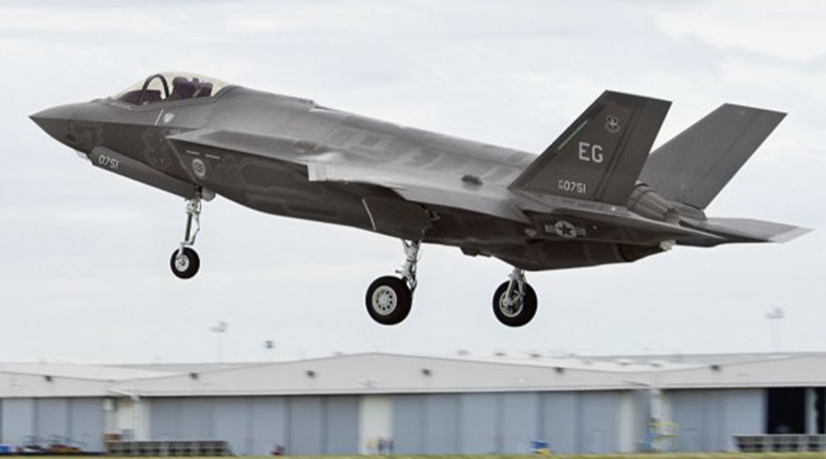 The Pentagon announced on 4 January that it assigned the Lockheed Martin F-35 Lightning II JSF T&D and regional warehousing to the DLA and USTRANSCOM.