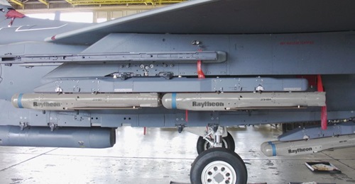 Raytheon's GBU-53/B StormBreaker air-to-surface munition mounted to a Boeing F-15 Eagle.