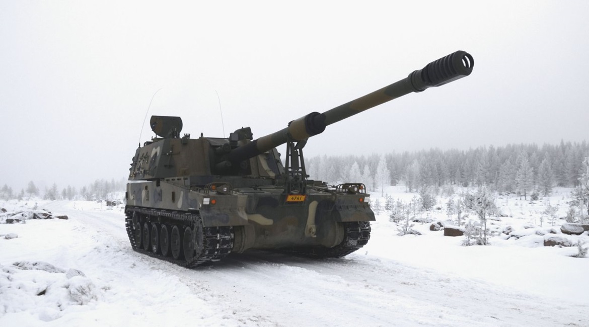 Latest Nammo 155 mm IM HE-ER (NM 269) artillery projectile can be fired from a range of artillery systems, including the South Korean K9 Thunder ordered by Finland.