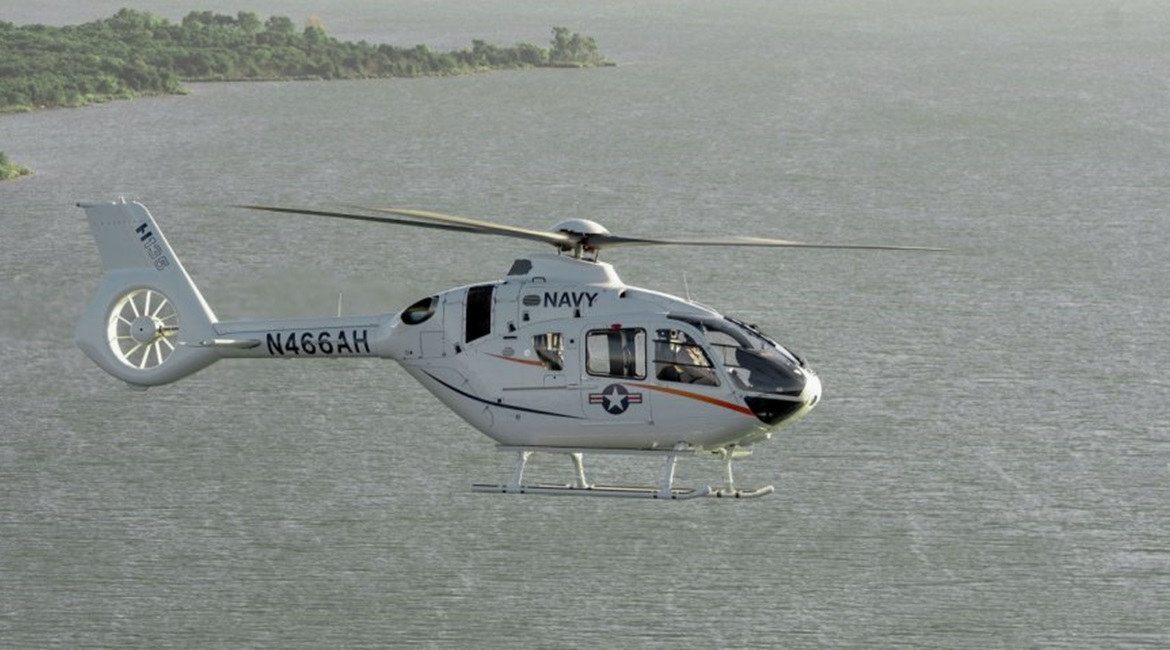 The H135 was painted in the US Navy's training livery as part of a promotional tour ahead of the release of the TH-XX RFP.