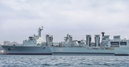 Images recently emerged showing newly commissioned Type 901 fast replenishment ship 
        
         (967) with a recently commissioned Type 927 acoustic surveillance ship (780) berthed alongside.