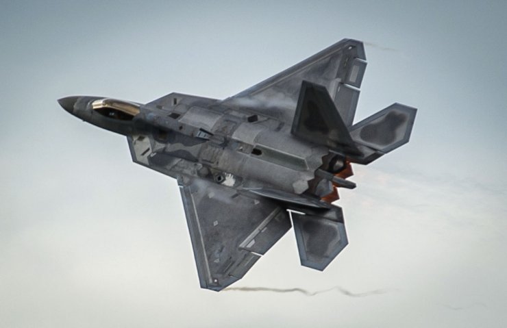Northrop Grumman will replace the legacy LN251 position, navigation, and timing system on the F-22 as part of a contract for the EGI-M programme. (US Department of Defense)