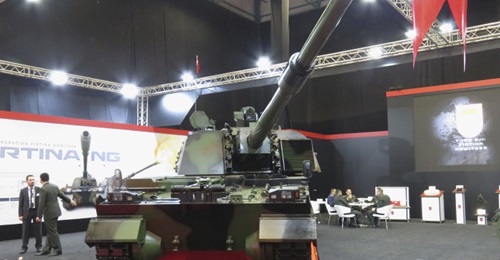 The New Generation Firtina was displayed for the first time at this year's IDEF exhibition in Istanbul.