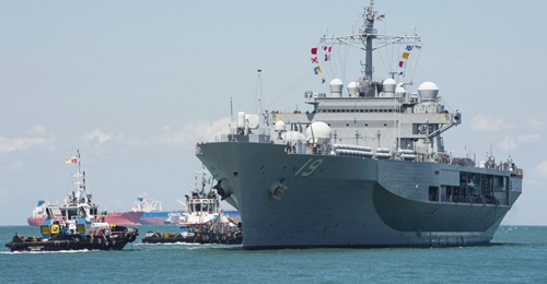 US 7th Fleet flagship USS  (LCC 19) arriving in Singapore for a scheduled port visit on 8 May.