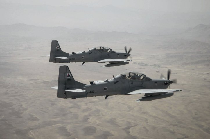 The USAF settled on purchasing six light attack aircraft for further experimentation. Pictured are Sierra Nevada Corp/Embraer A-29 Super Tucanos. (US Air Force)