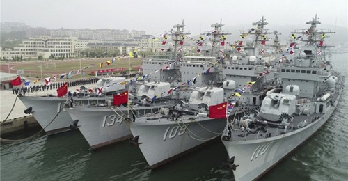 The Chinese navy decommissioned four Type 051-class destroyers in a ceremony held at the North Sea Fleet base in Lushun on 16 May.