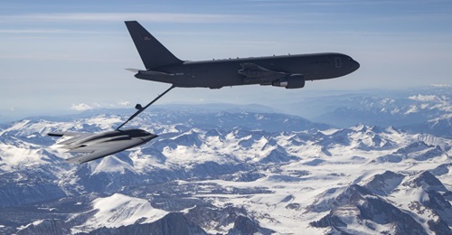 The B-2 (left) refuels with the KC-46A tanker during Phase 2 testing on 23 April 2019.