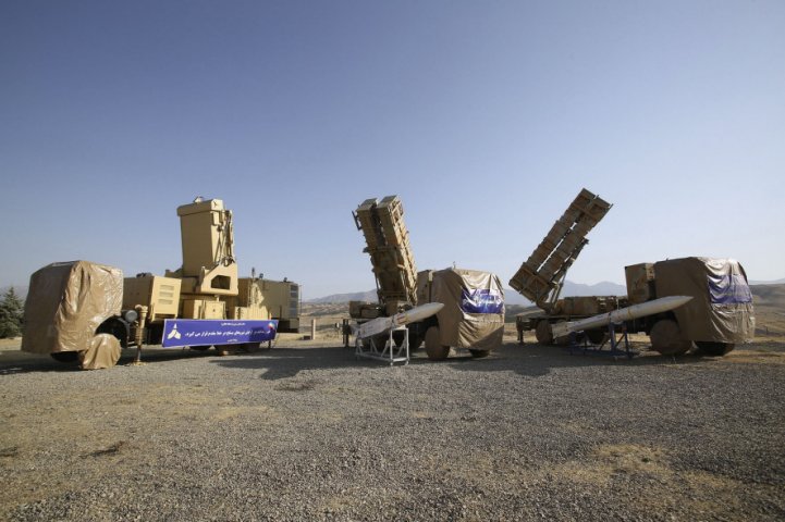 The 15 Khordad system is seen with what appeared to be both Sayyad-2 and Sayyad-3 missiles. (MODAFL)