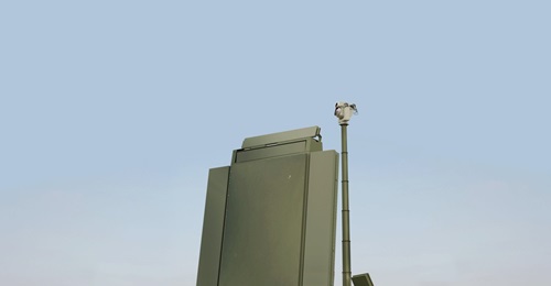 An image of an Elta Systems EL/M-2084 Multi-Mission Radar (MMR) adapted to show the additional equipment that makes up the Multi-Sensor MMR (MS-MMR) system.