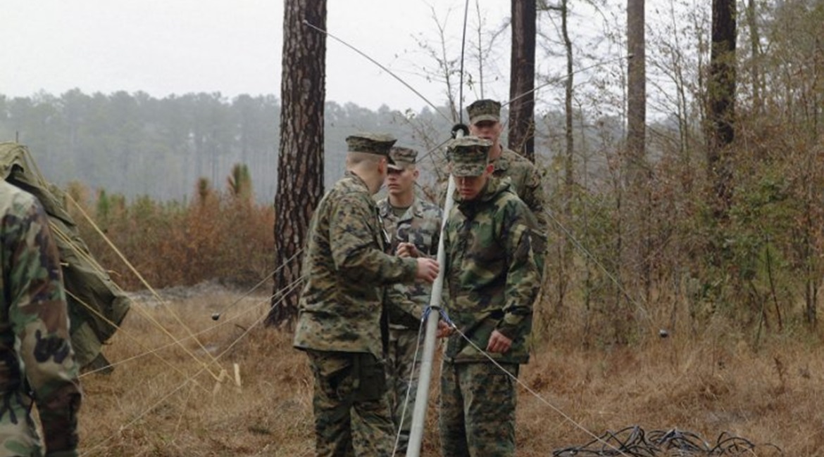 High frequency radio is experiencing a renaissance as armed forces are rediscovering it as a fallback option should satcom be unavailable.
