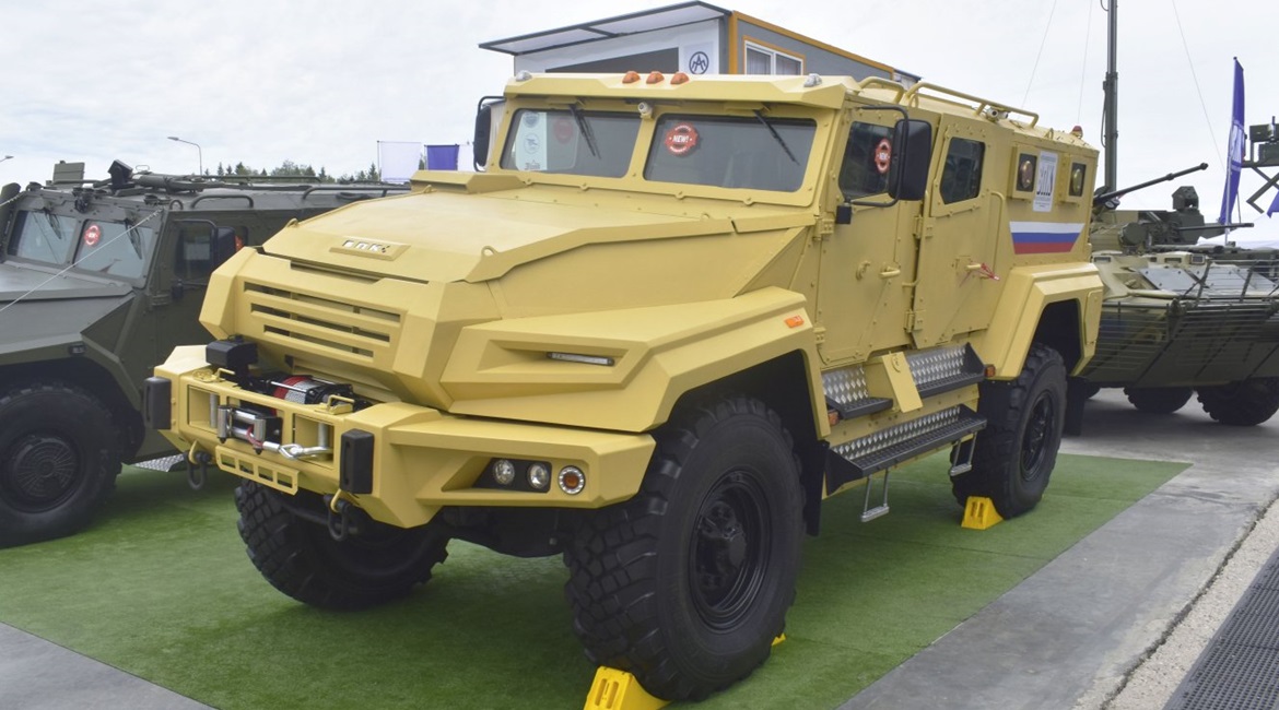 The new VPK-Ural is based on a commercially available 4×4 truck chassis.